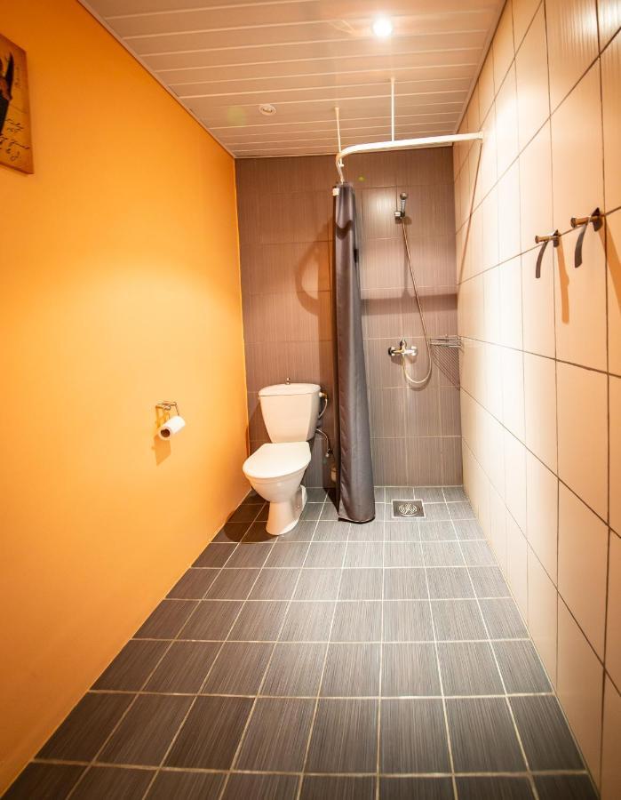 Käina Hotel Liilia מראה חיצוני תמונה